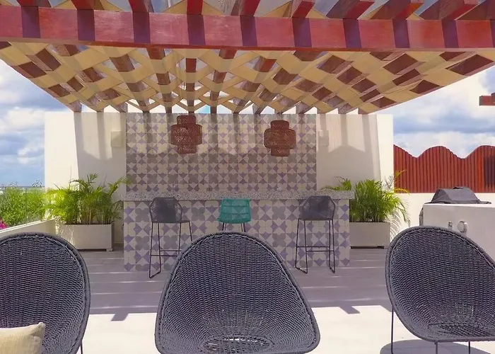 Beautiful Roof Pool & Gym With Ocean Views! Appartement Playa del Carmen